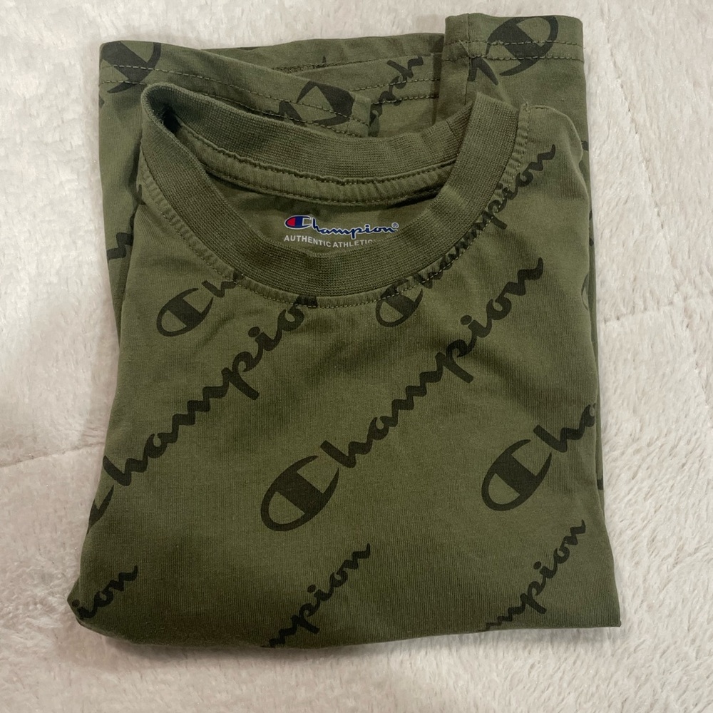 BRAND NEW - Boys Champion T-shirt